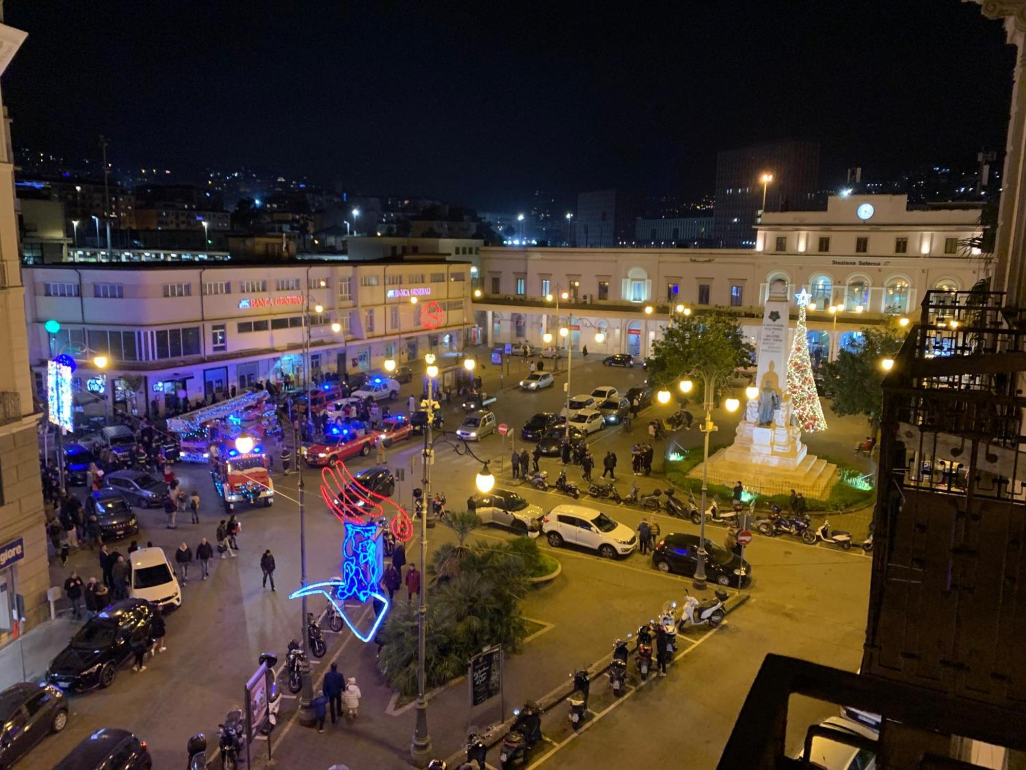 B&B Salerno Centrale מראה חיצוני תמונה